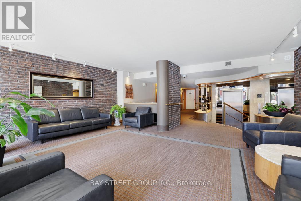 1602 - 71 Somerset Street W, Ottawa, Ontario  K2P 2G2 - Photo 5 - X13151746