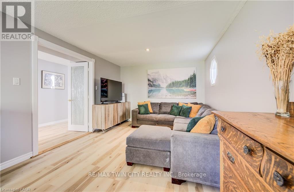 35 Camrose Court, Kitchener, Ontario  N2M 5J3 - Photo 17 - X13151798