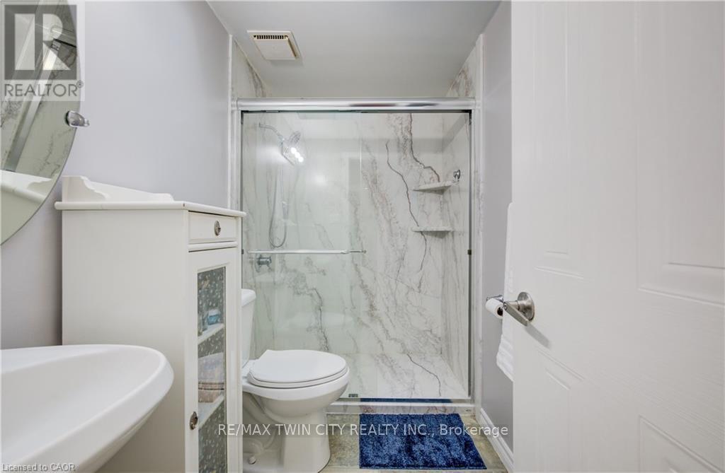 35 Camrose Court, Kitchener, Ontario  N2M 5J3 - Photo 20 - X13151798
