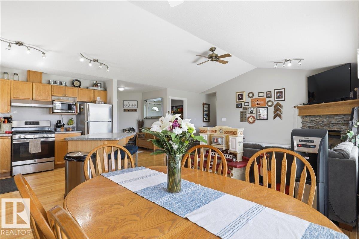 5211 47 St, Thorsby, Alberta  T0C 2P0 - Photo 9 - E4488826