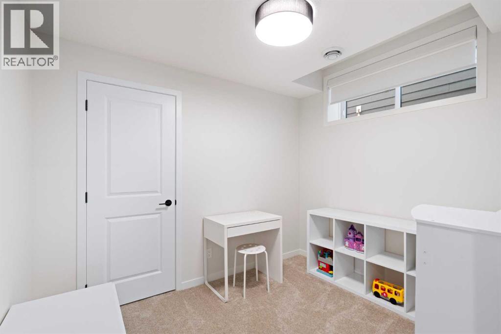 500 Cranbrook Gardens SE, Calgary, Alberta  T3M 3N5 - Photo 38 - A2311664
