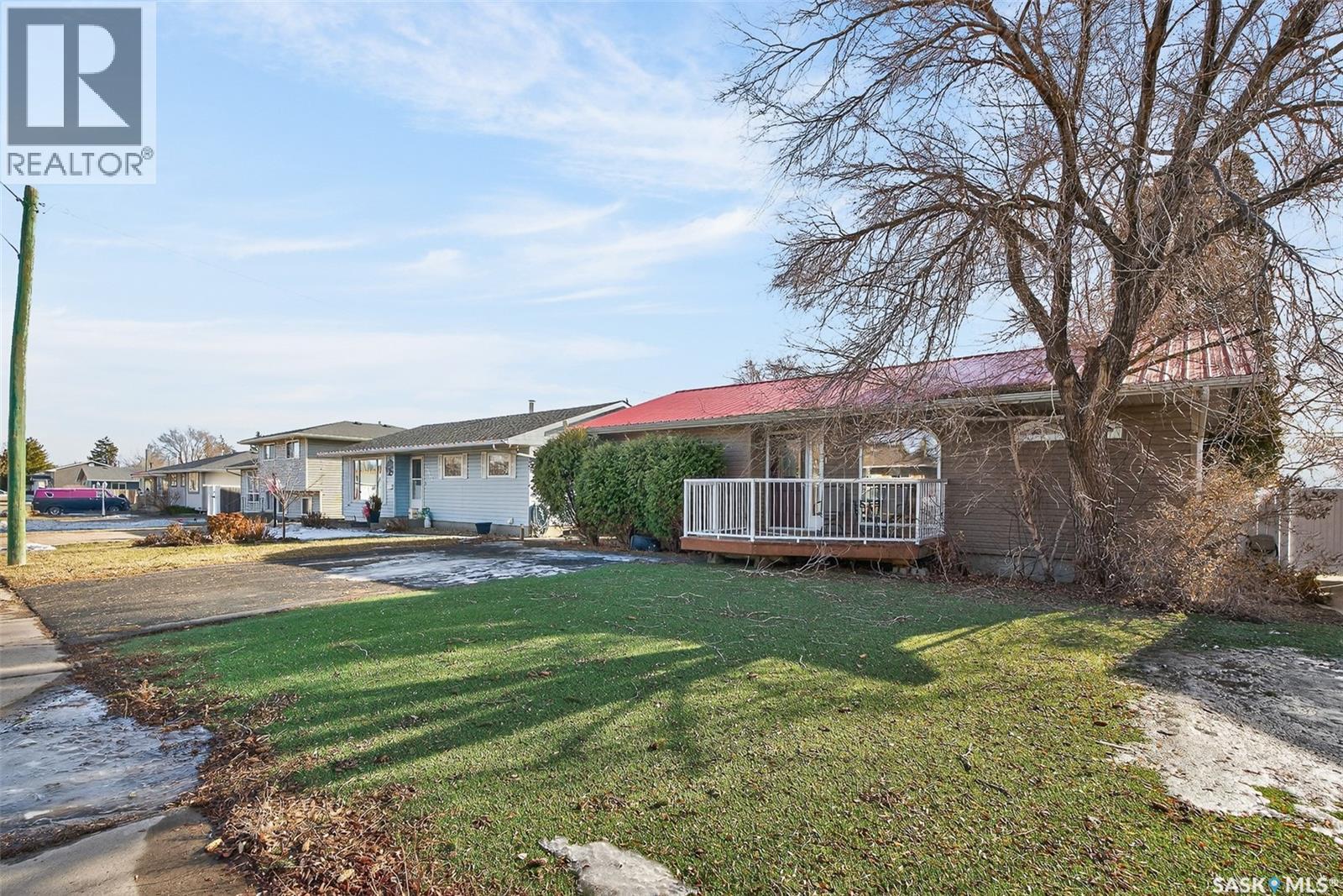 1317 Hochelaga Street W, Moose Jaw, Saskatchewan  S6H 6C3 - Photo 50 - SK036575
