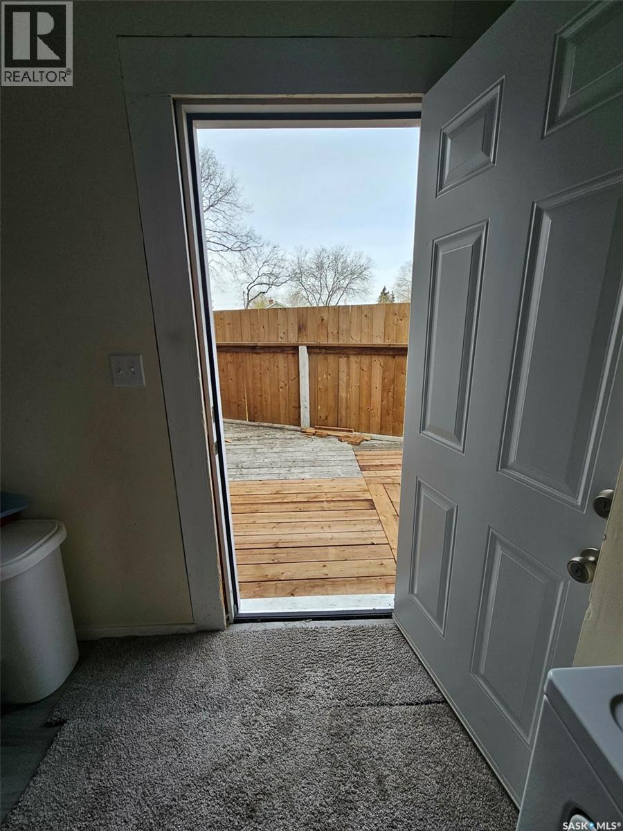 1292 106th Street, North Battleford, Saskatchewan  S9A 1X2 - Photo 5 - SK036387