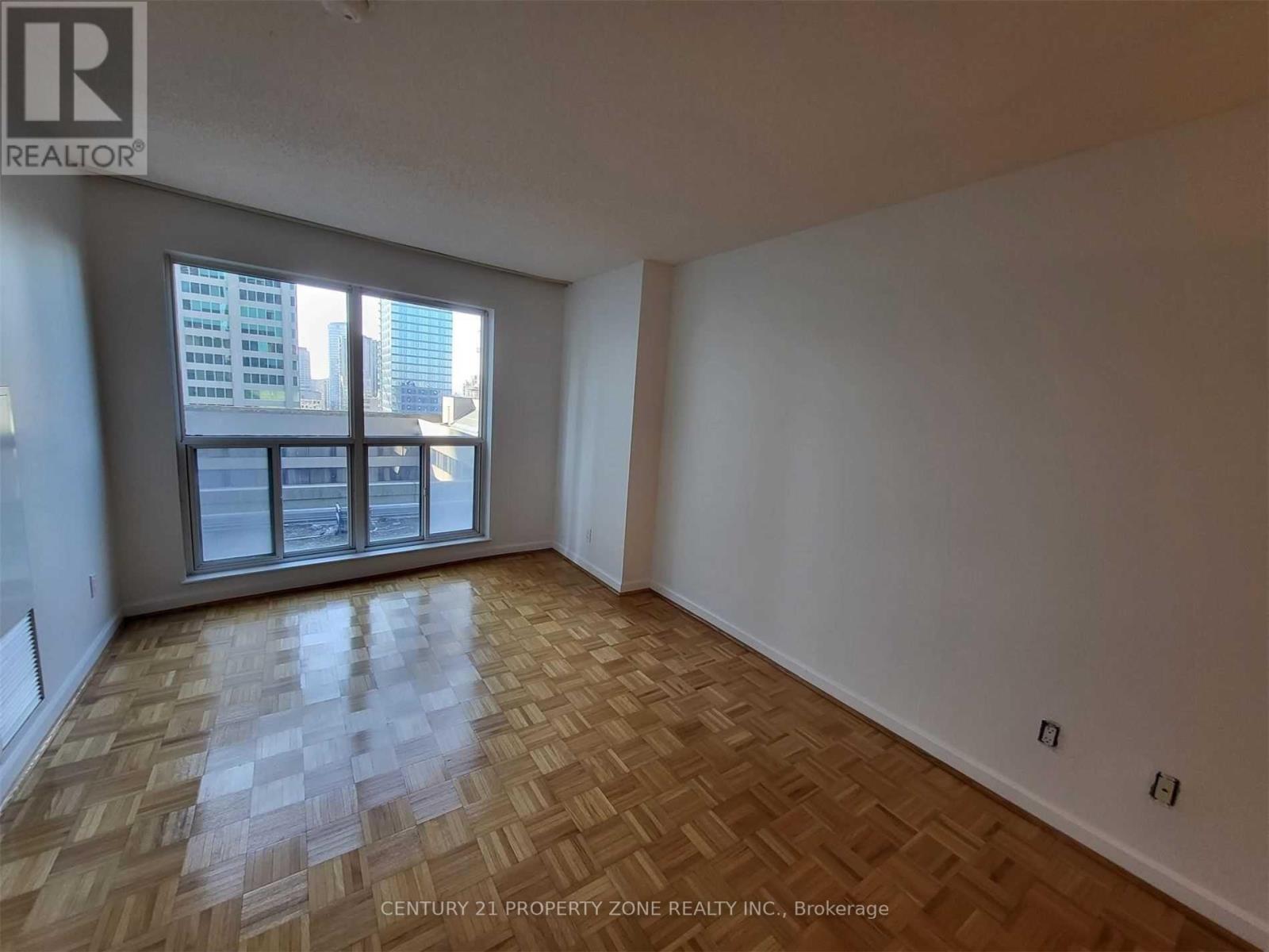 1915 - 8 Park Road, Toronto, Ontario  M4W 3S5 - Photo 4 - C13093166