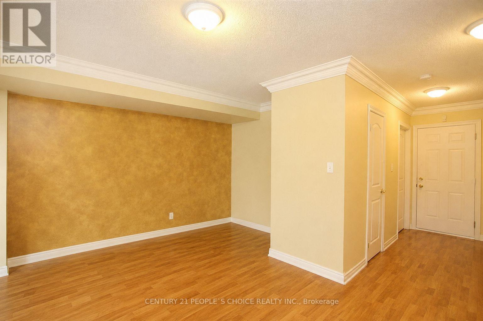4 Saint Grace Court, Brampton, Ontario L6P 3B8 - Photo 6 - W13151632