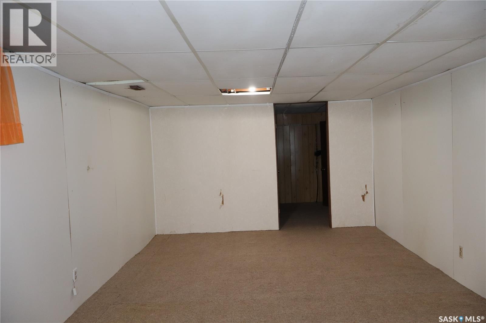 315 7th Avenue E, Assiniboia, Saskatchewan  S0H 0B0 - Photo 17 - SK027320
