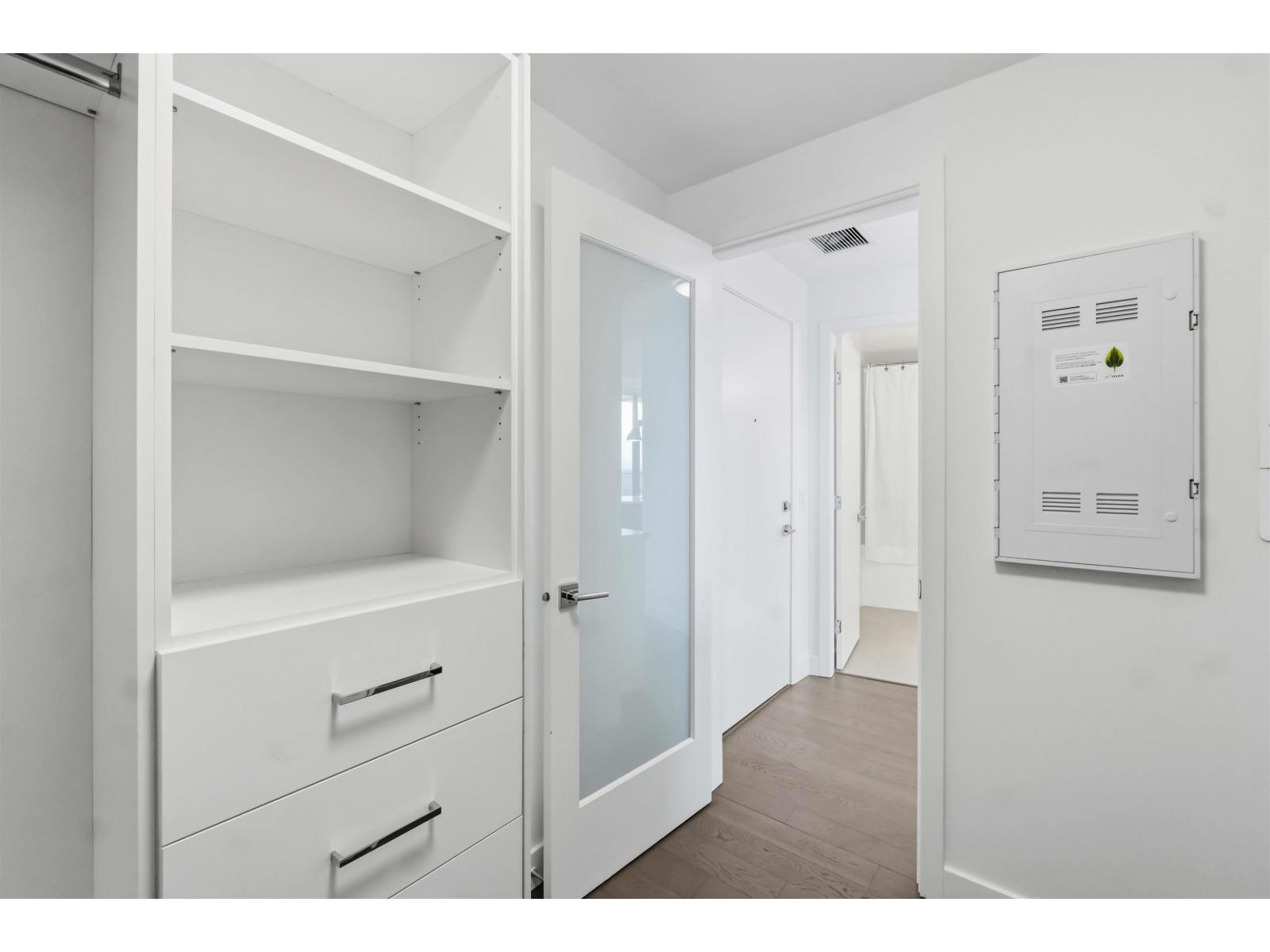 2406 1588 Johnston Road, Surrey, British Columbia  V4B 0C5 - Photo 9 - R3125793