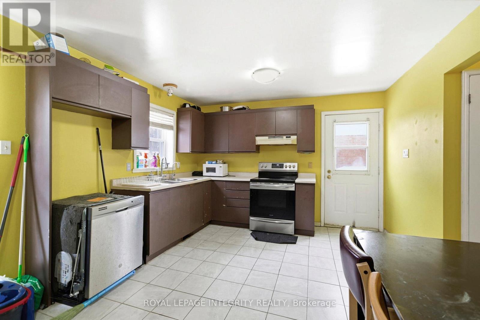 309 Ellen Avenue, Cornwall, Ontario  K6J 5T6 - Photo 6 - X12773728