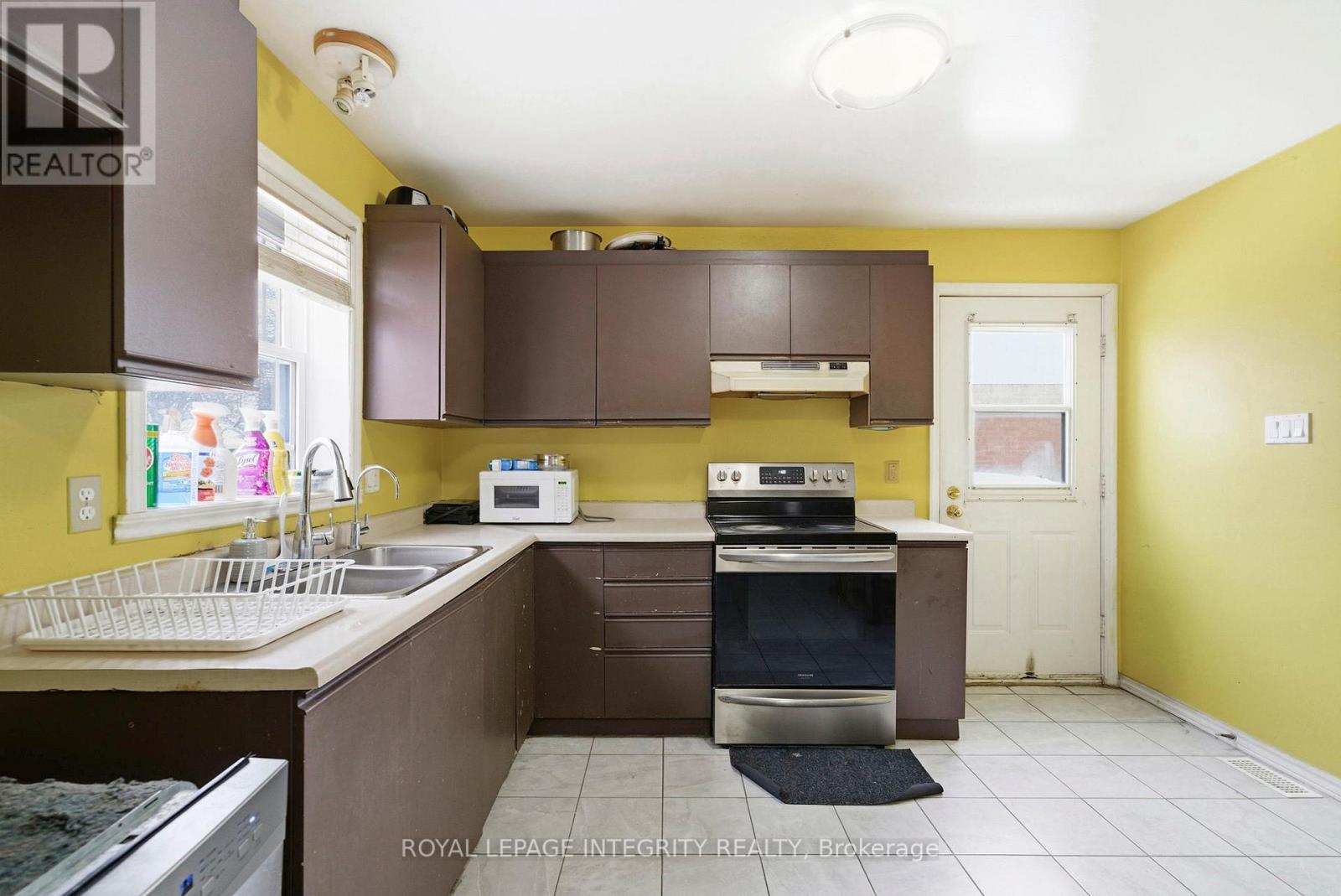 309 Ellen Avenue, Cornwall, Ontario  K6J 5T6 - Photo 7 - X12773728