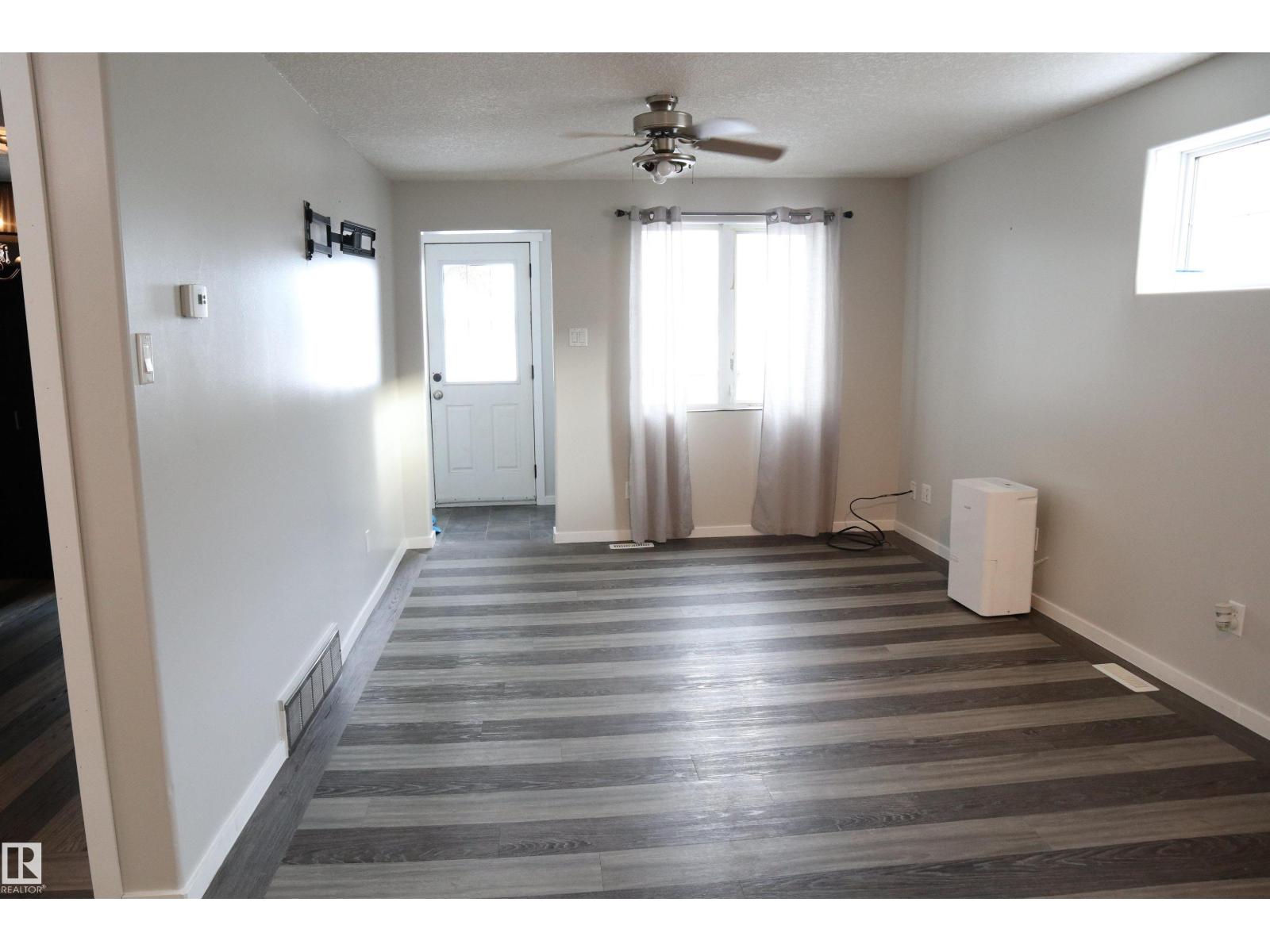 4804 49 St, Calmar, Alberta  T0C 0V0 - Photo 12 - E4466135