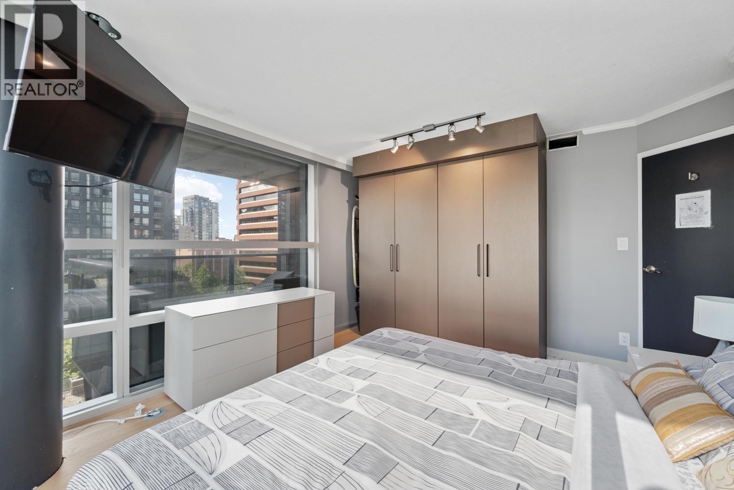70x 1050 Burrard Street, Vancouver, British Columbia  V6Z 2S3 - Photo 19 - R3125872