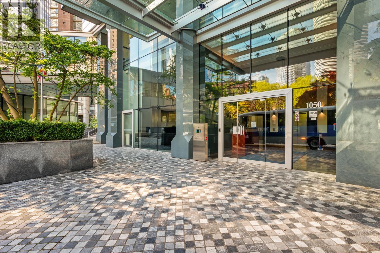 70x 1050 Burrard Street, Vancouver, British Columbia  V6Z 2S3 - Photo 25 - R3125872