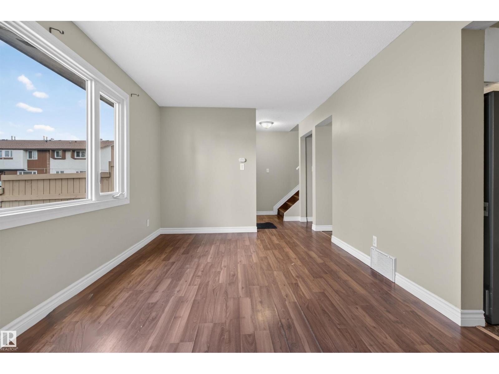 #8 14105 82 St Nw, Edmonton, Alberta  T5E 2V7 - Photo 4 - E4488842