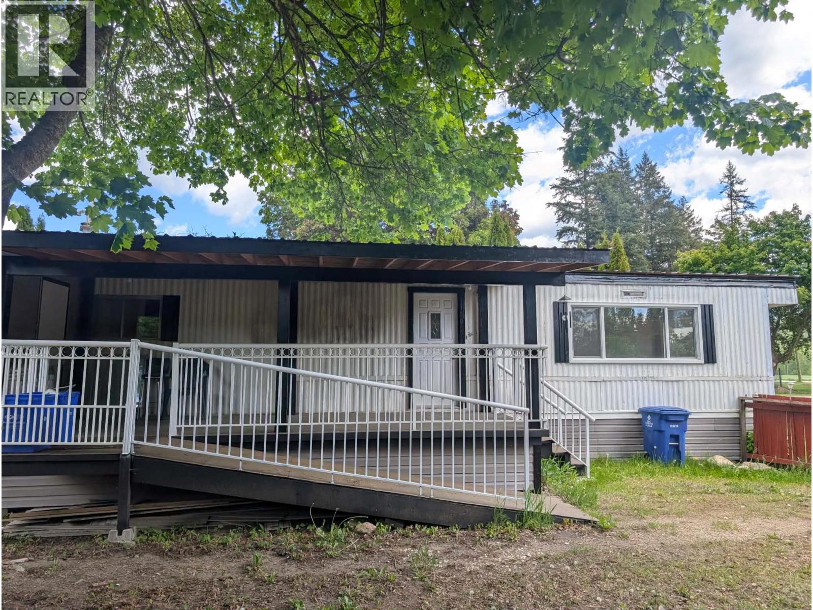 446 Mabel Lake Road Unit# E9, Lumby, British Columbia  V0E 2G5 - Photo 25 - 10373150