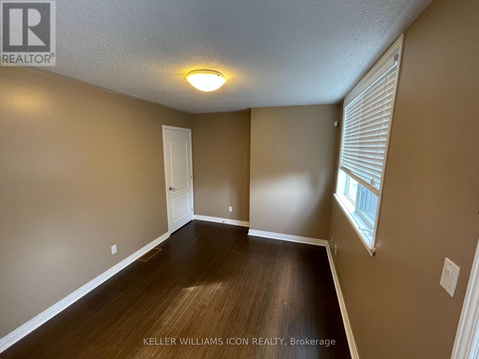 2 - 825 Grenon Avenue, Ottawa, Ontario  K2B 6G1 - Photo 2 - X13151826