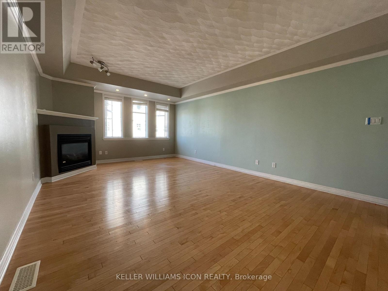 2 - 825 Grenon Avenue, Ottawa, Ontario  K2B 6G1 - Photo 4 - X13151826