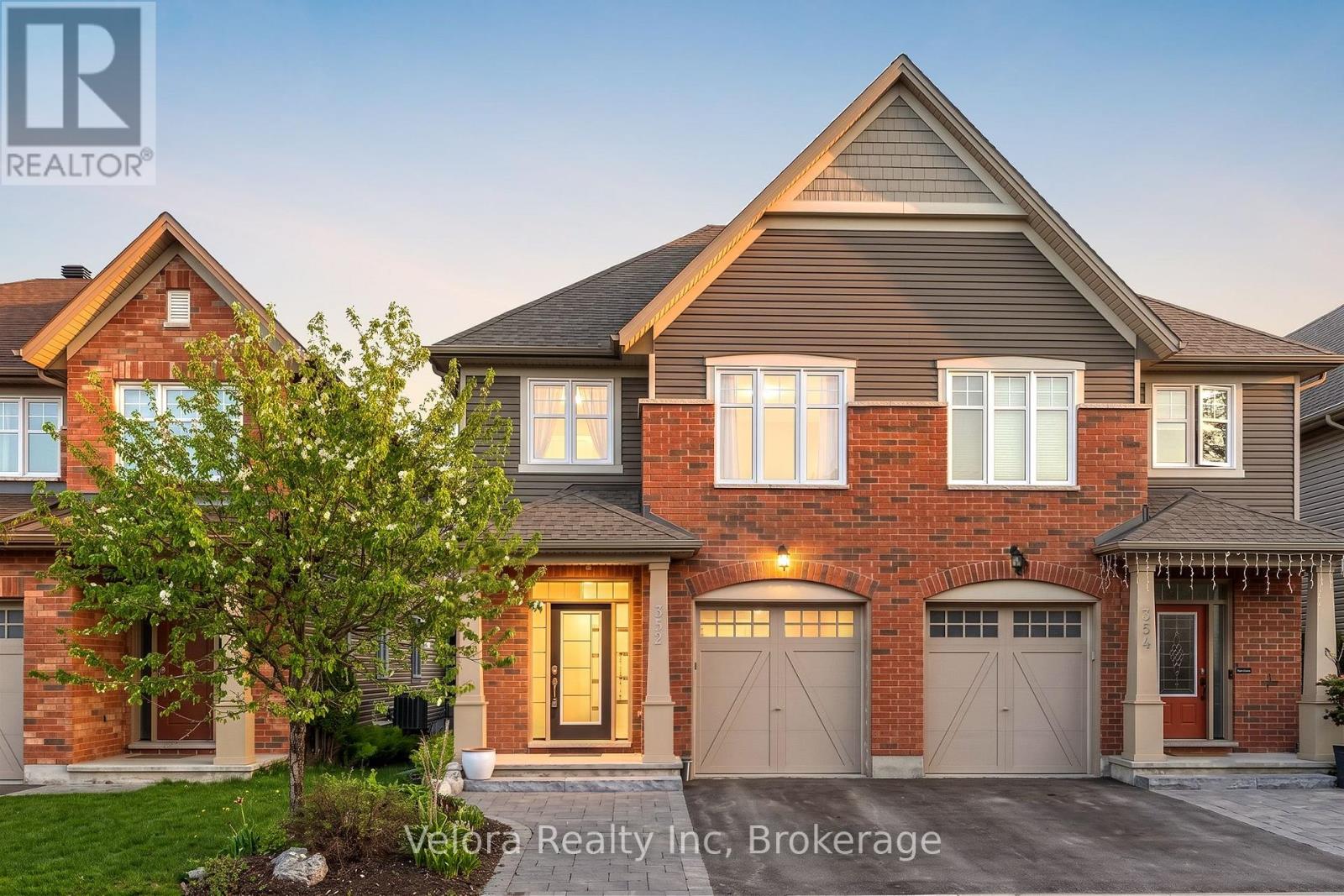 352 WARMSTONE DRIVE, Ottawa, Ontario