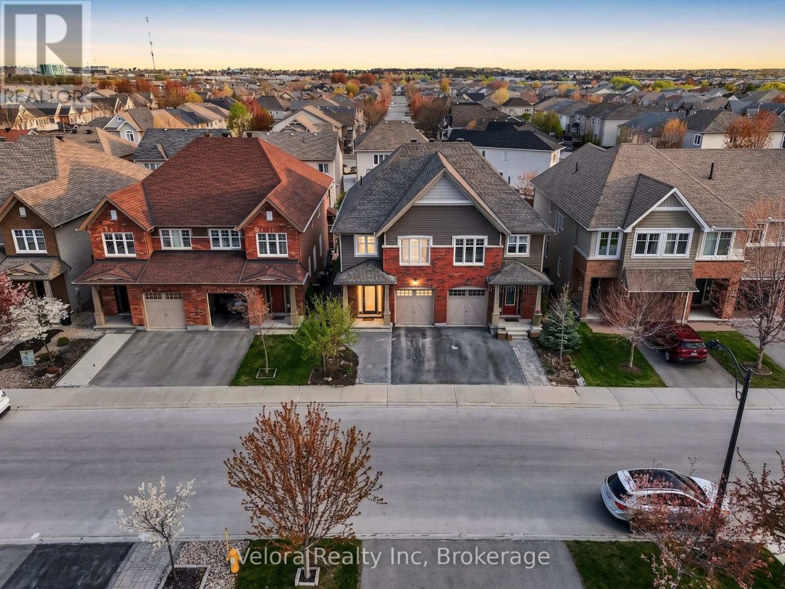 352 Warmstone Drive, Ottawa, Ontario  K2S 0W3 - Photo 38 - X13151874