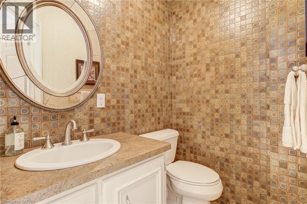 342 Mountain Brow Road, Hamilton, Ontario  L7P 5A3 - Photo 24 - 40832001