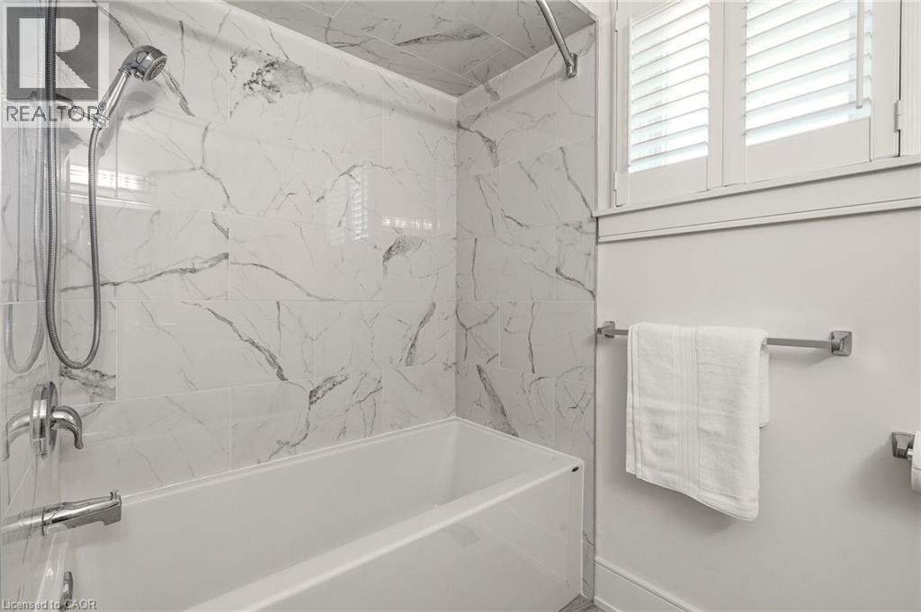 2347 Tweedsmuir Court, Burlington, Ontario  L7P 4K9 - Photo 28 - 40831998