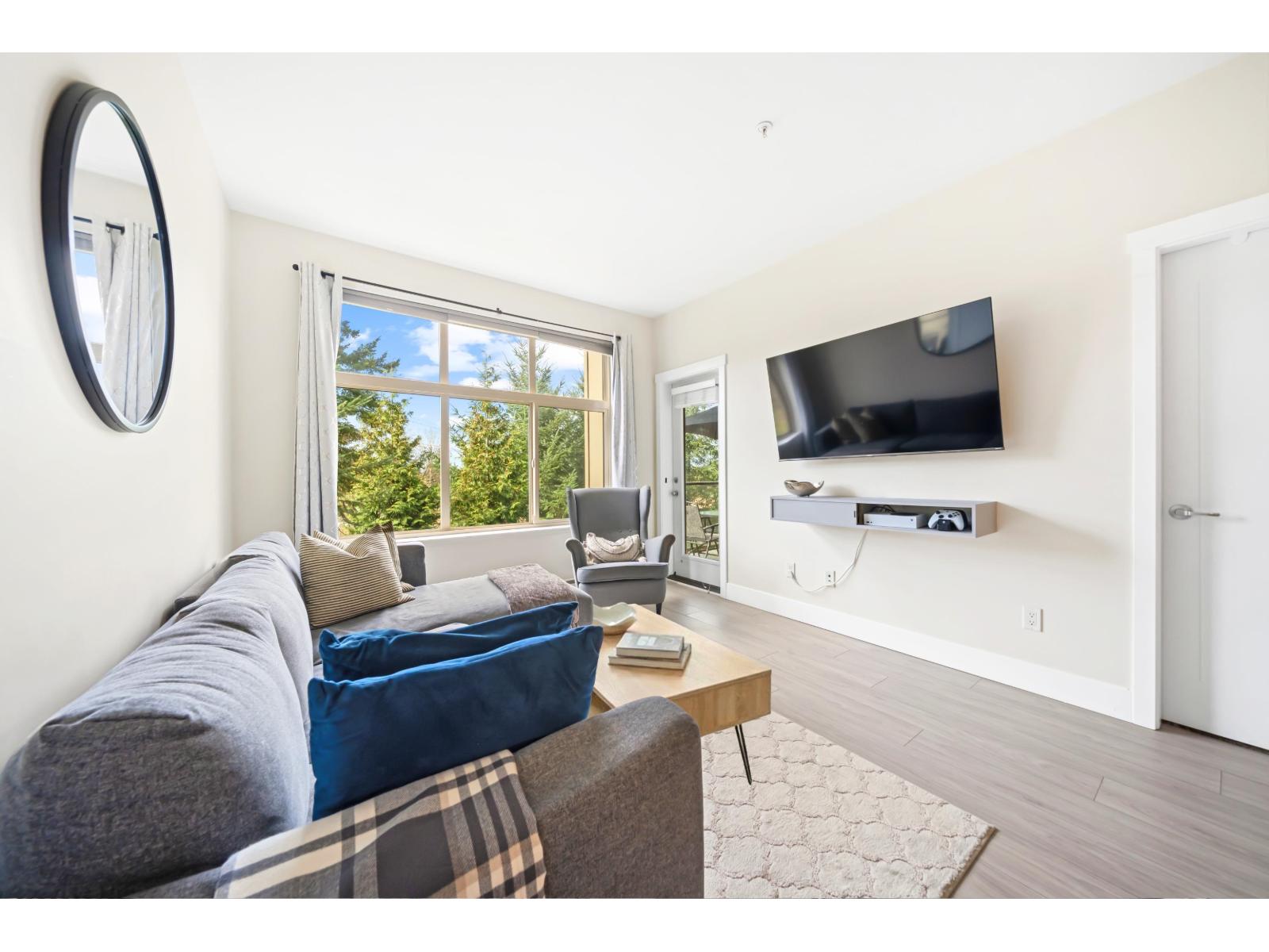 308 2855 156 Street, Surrey, British Columbia  V3Z 3Y3 - Photo 2 - R3125910