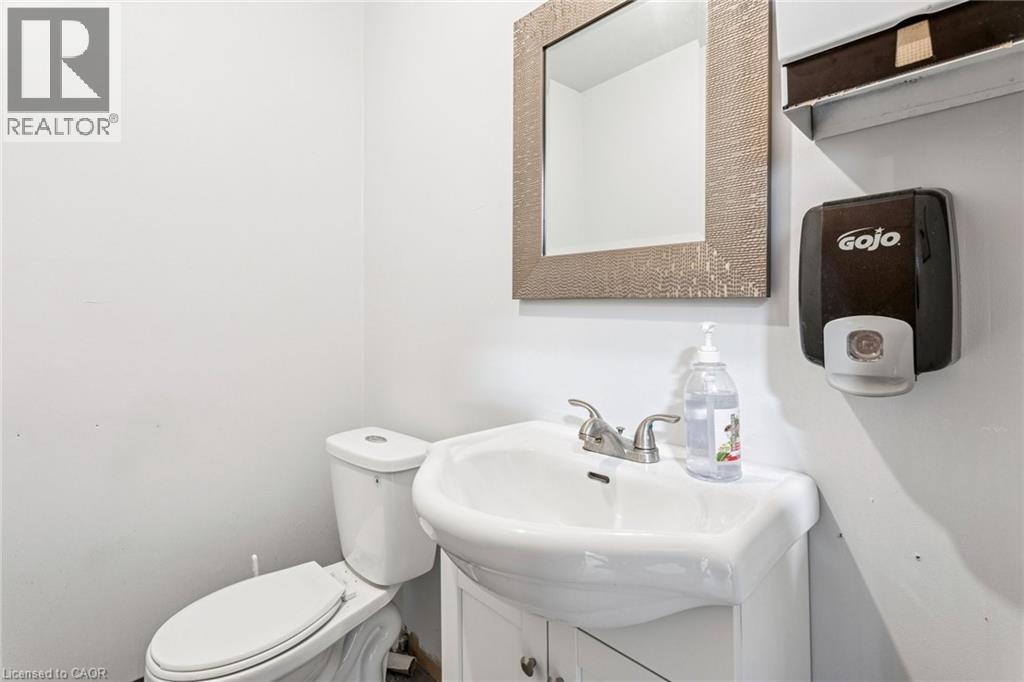 1810 Barton Street E, Hamilton, Ontario  L8H 2Y6 - Photo 15 - 40801418