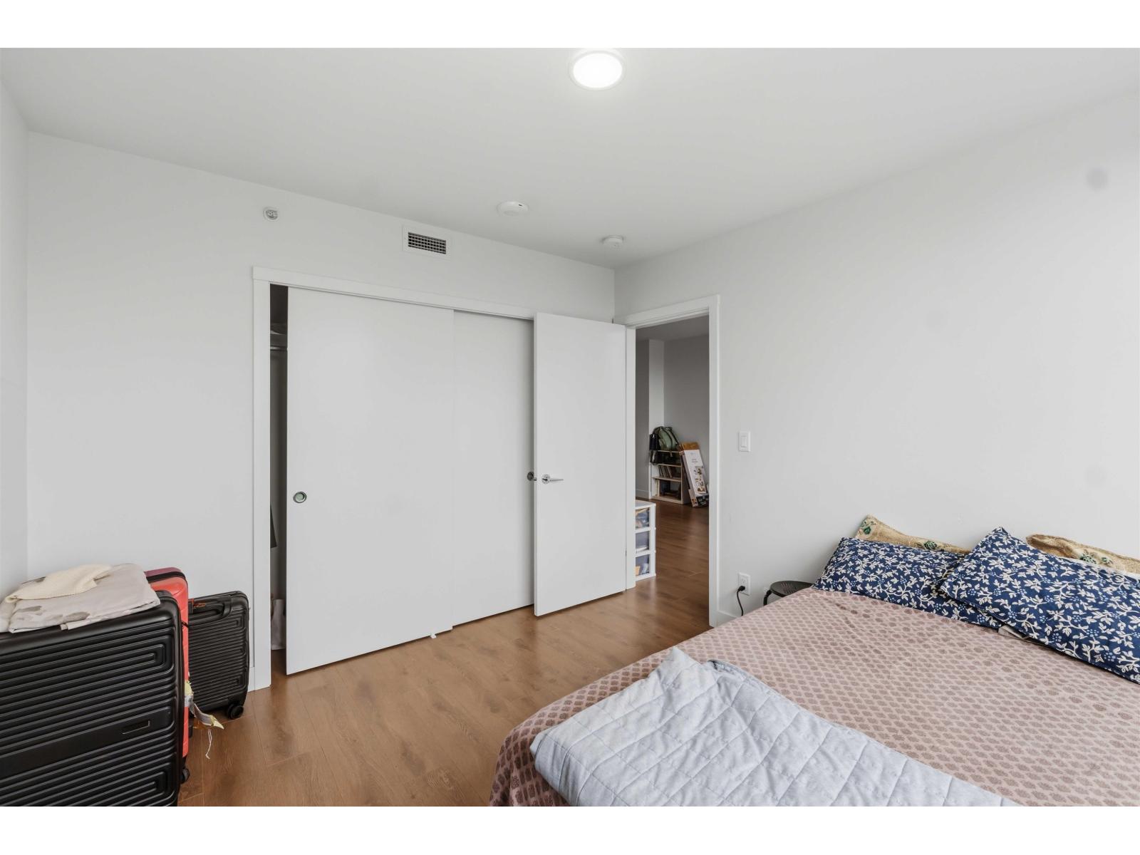 2401 13359 Old Yale Road, Surrey, British Columbia  V3T 0S4 - Photo 20 - R3125073