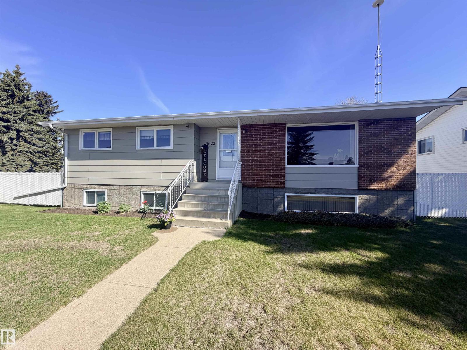 5622 52 AV, st. paul town, Alberta
