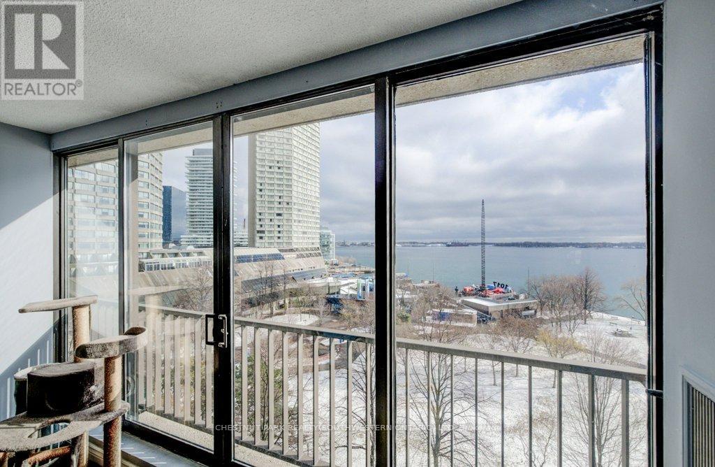 1017 - 33 Harbour Square, Toronto, Ontario M5J 2G2 - Photo 34 - C13151880