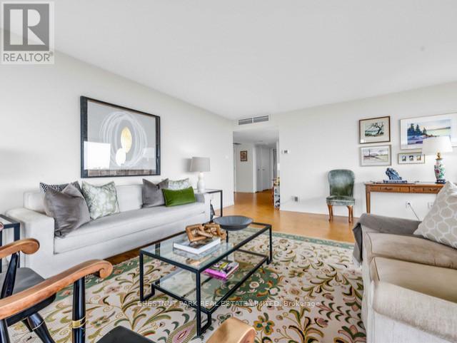 1404 - 20 Avoca Avenue, Toronto, Ontario  M4T 2B8 - Photo 4 - C13151934