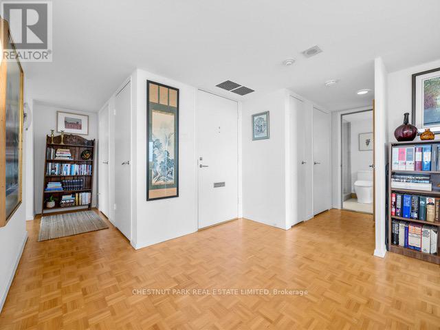 1404 - 20 Avoca Avenue, Toronto, Ontario  M4T 2B8 - Photo 9 - C13151934