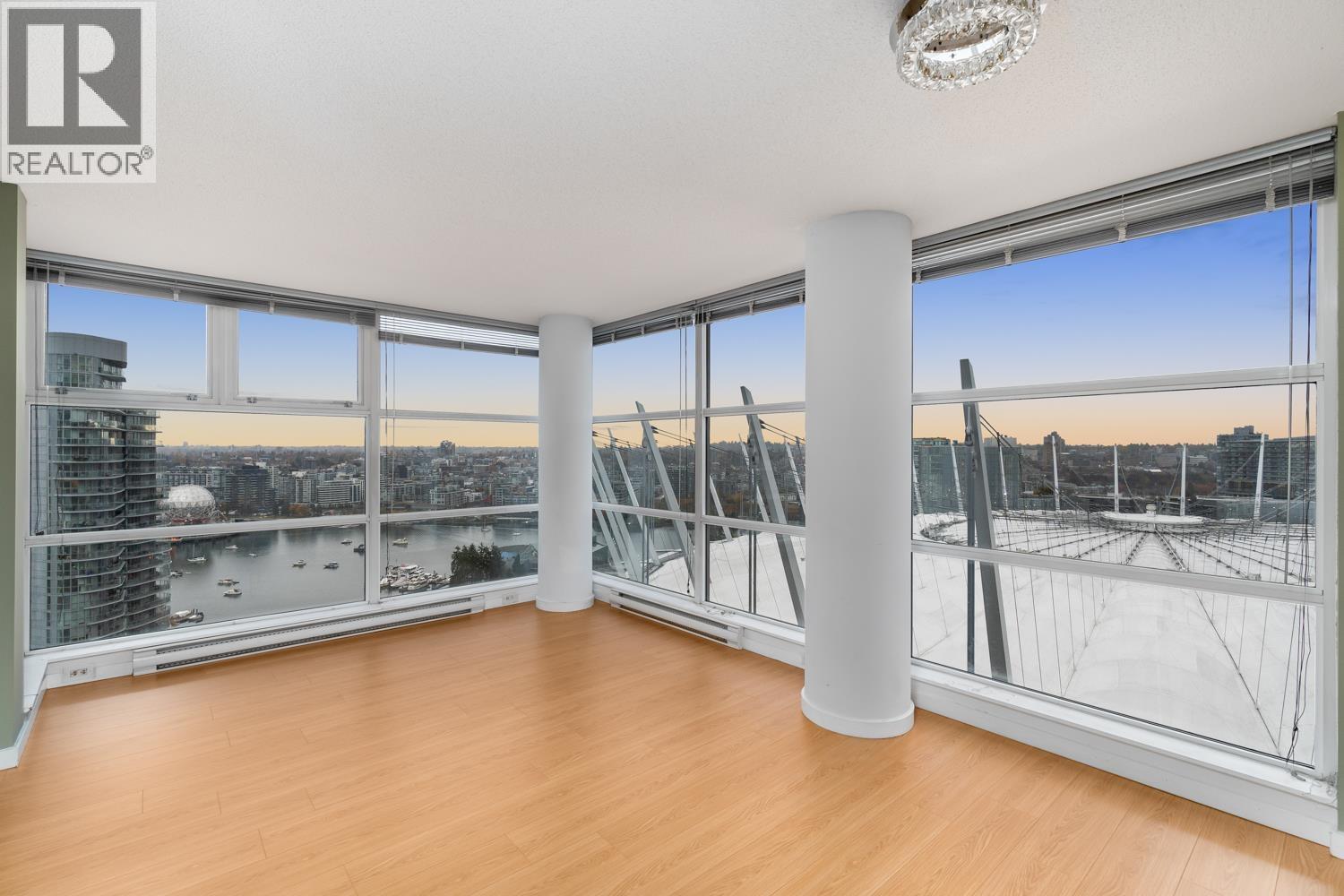 2801 111 West Georgia Street, Vancouver, British Columbia  V6B 1T8 - Photo 3 - R3125839