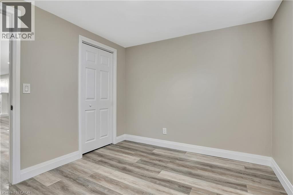 38 Lorraine Drive Unit# B, Cambridge, Ontario  N1R 6P6 - Photo 11 - 40823109