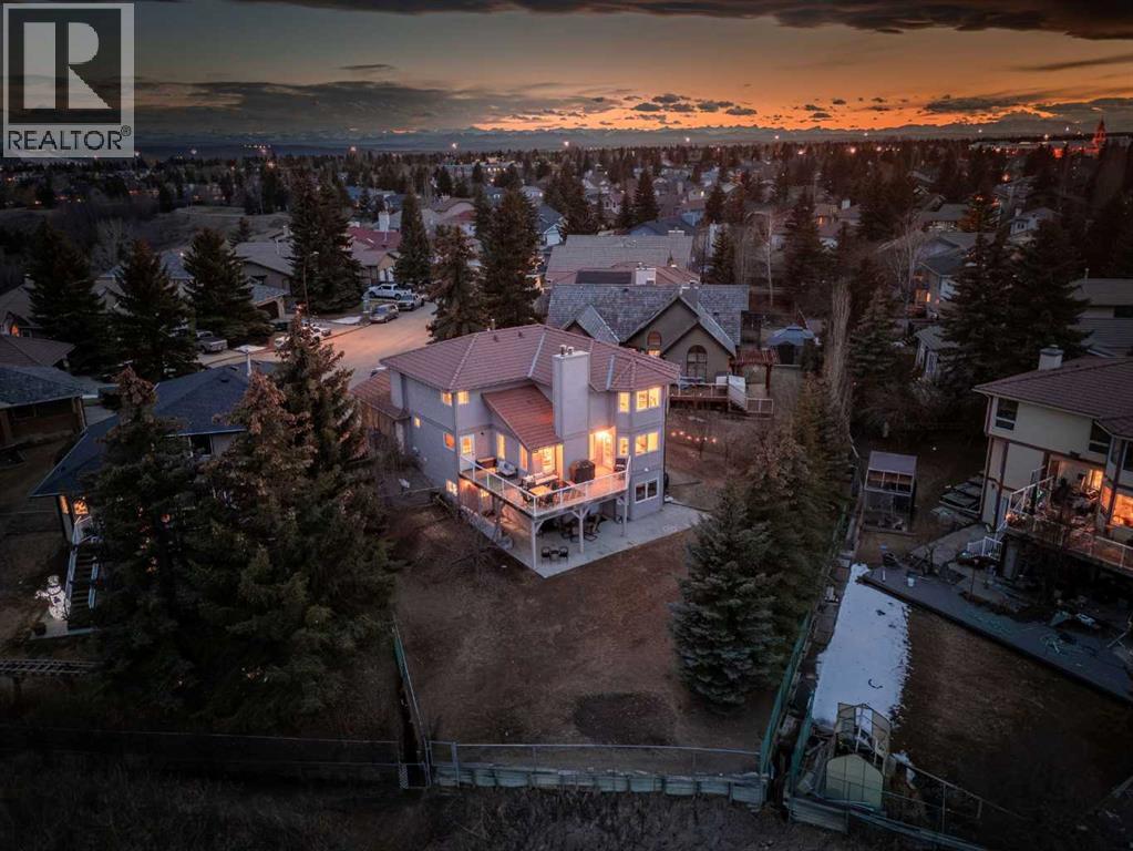 47 Edgeridge Court NW, Calgary, Alberta
