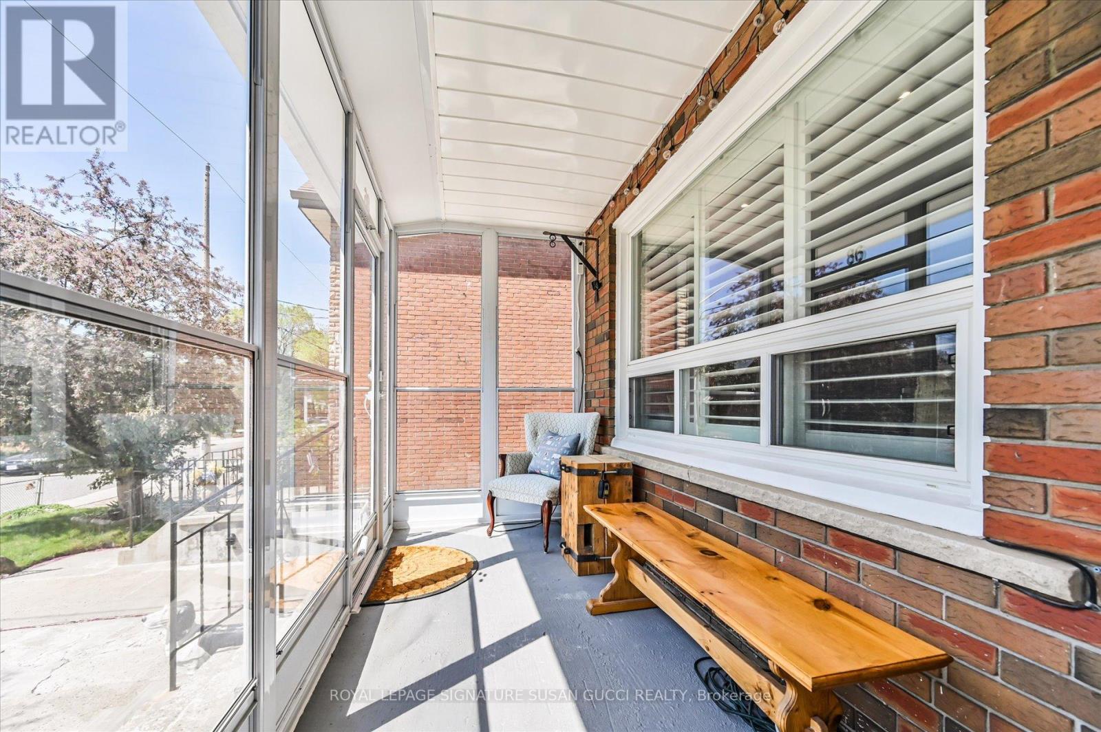 86 Barker Avenue, Toronto, Ontario  M4C 2N6 - Photo 3 - E13151904