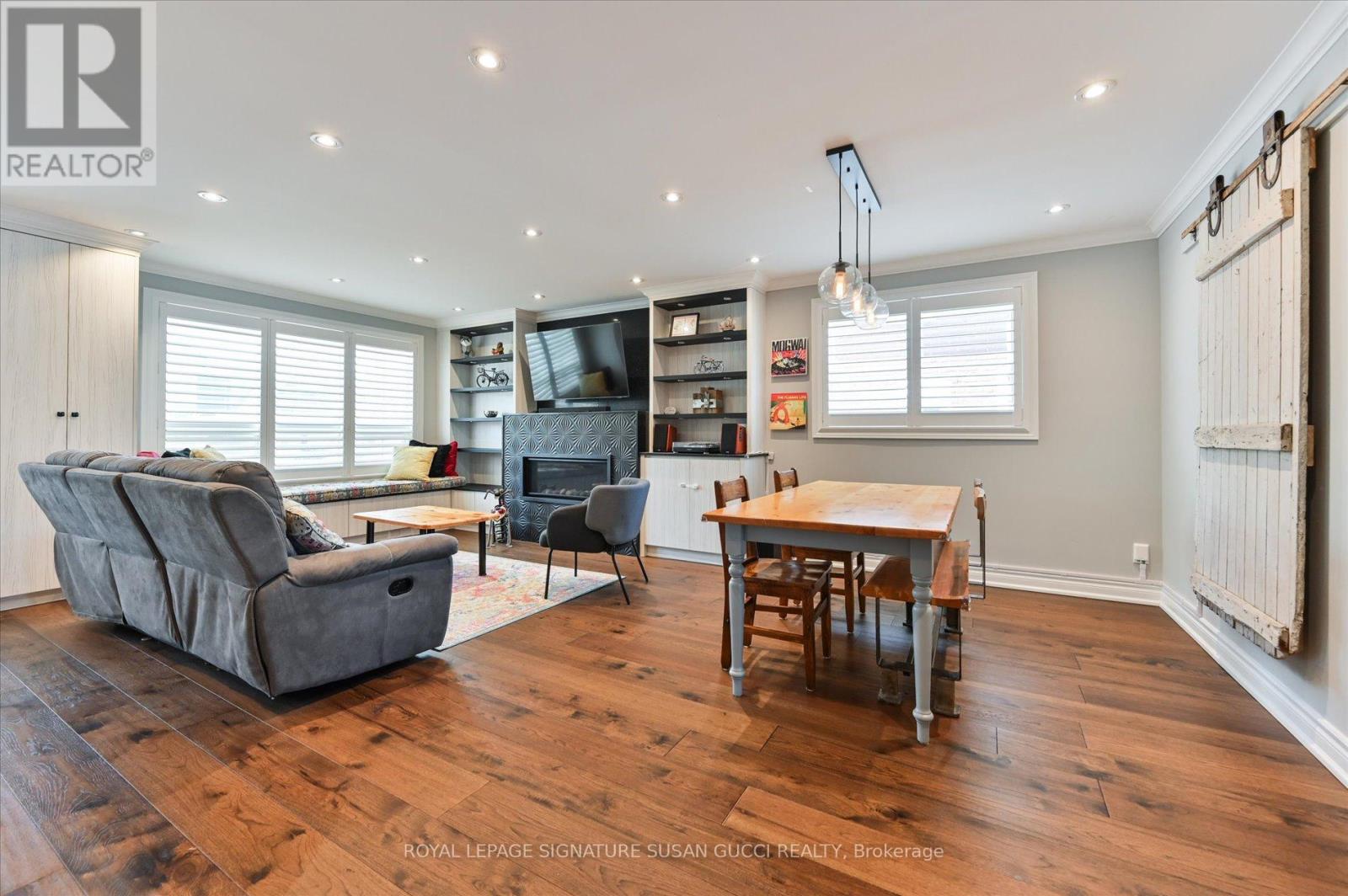 86 Barker Avenue, Toronto, Ontario  M4C 2N6 - Photo 8 - E13151904