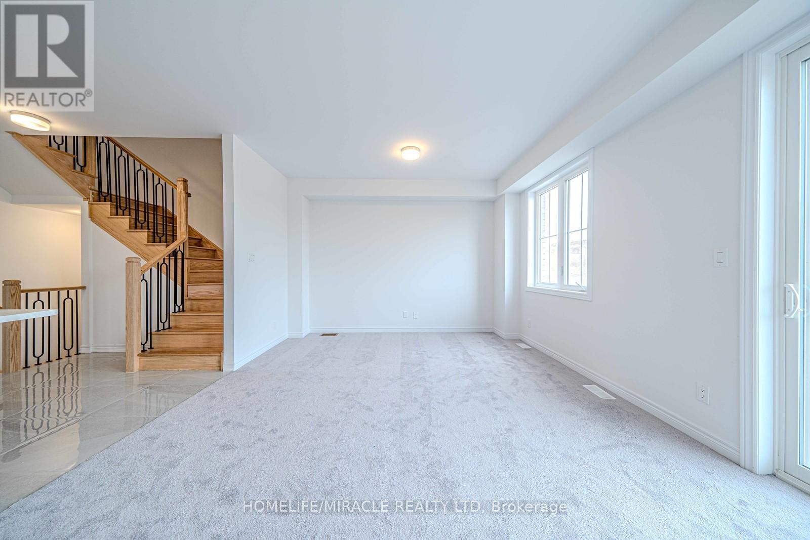 1054 Lockie Drive, Oshawa, Ontario L1H 8L7 - Photo 18 - E13151960