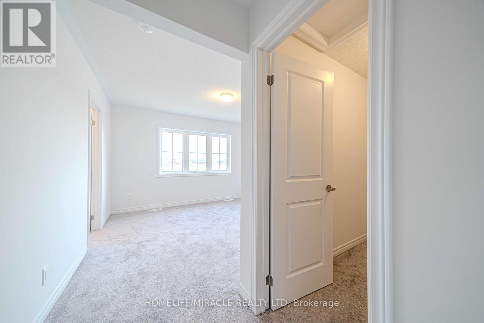 1054 Lockie Drive, Oshawa, Ontario L1H 8L7 - Photo 24 - E13151960