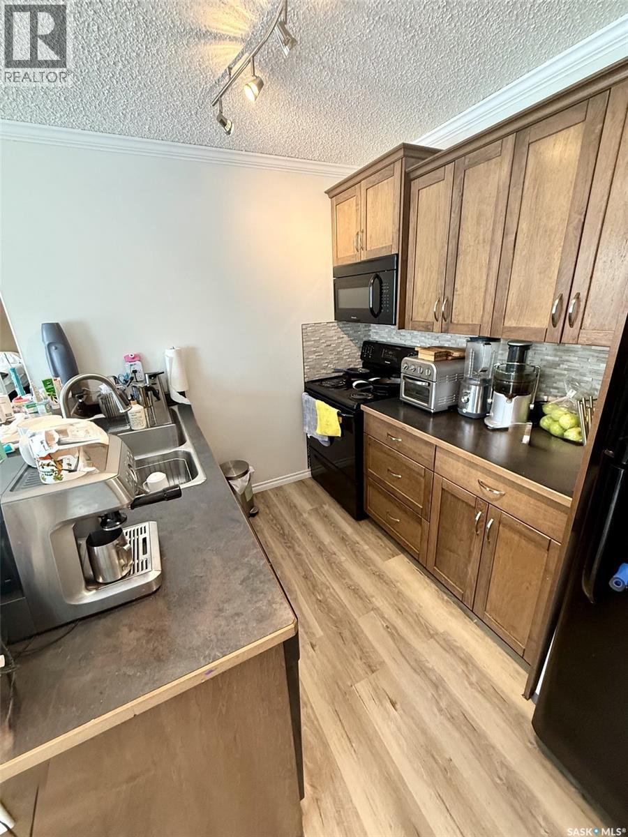 203 148 Catherine Street, Yorkton, Saskatchewan  S3N 4J6 - Photo 3 - SK036453