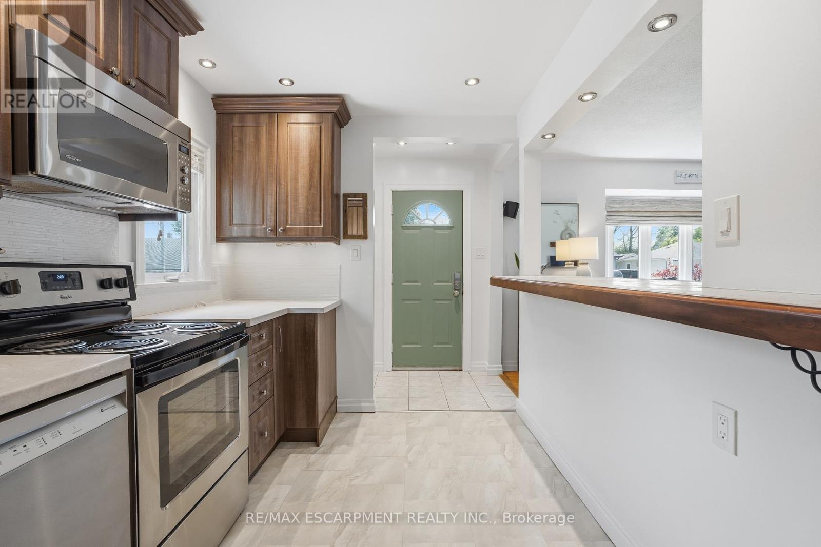 261 Andrew Street, Newmarket, Ontario  L3Y 1H1 - Photo 12 - N13151908