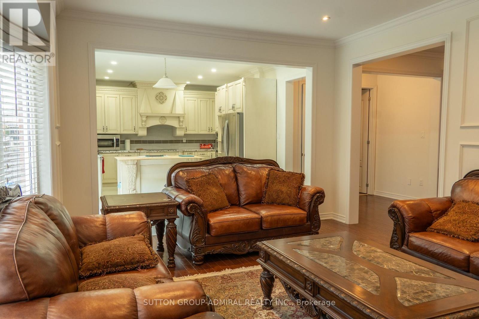 Main & 2nd Floor - 29 Wendelyn Drive, Richmond Hill, Ontario  L4E 0P8 - Photo 16 - N13151948