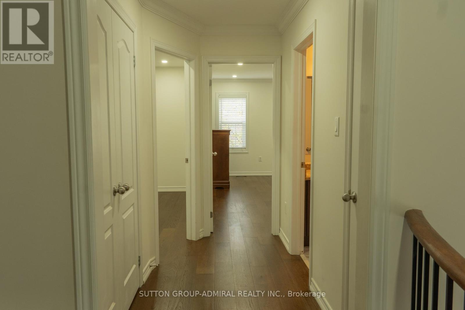 Main & 2nd Floor - 29 Wendelyn Drive, Richmond Hill, Ontario  L4E 0P8 - Photo 36 - N13151948