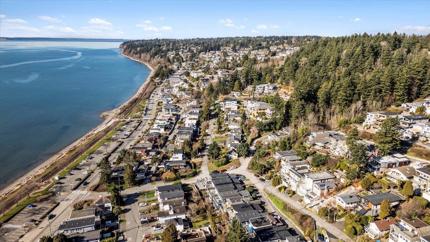 14667 W Beach Avenue, White Rock, British Columbia  V4B 2T9 - Photo 31 - R3096917