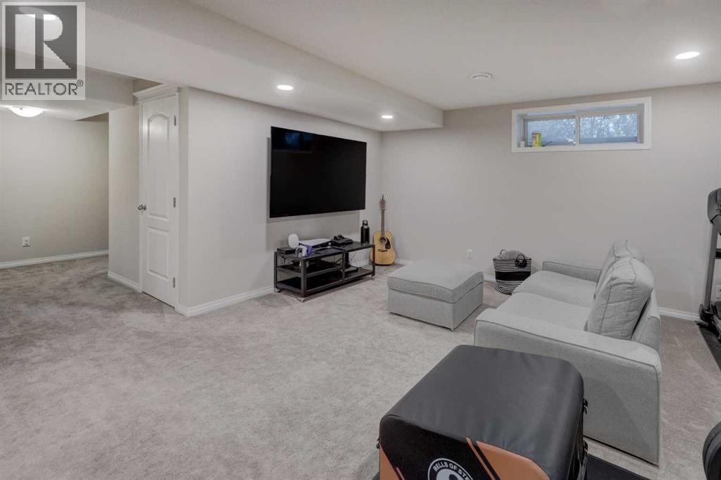 152 West Springs Place SW, Calgary, Alberta  T3H 4W2 - Photo 35 - A2311490