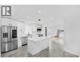 68 YORK Road, Dundas, Ontario