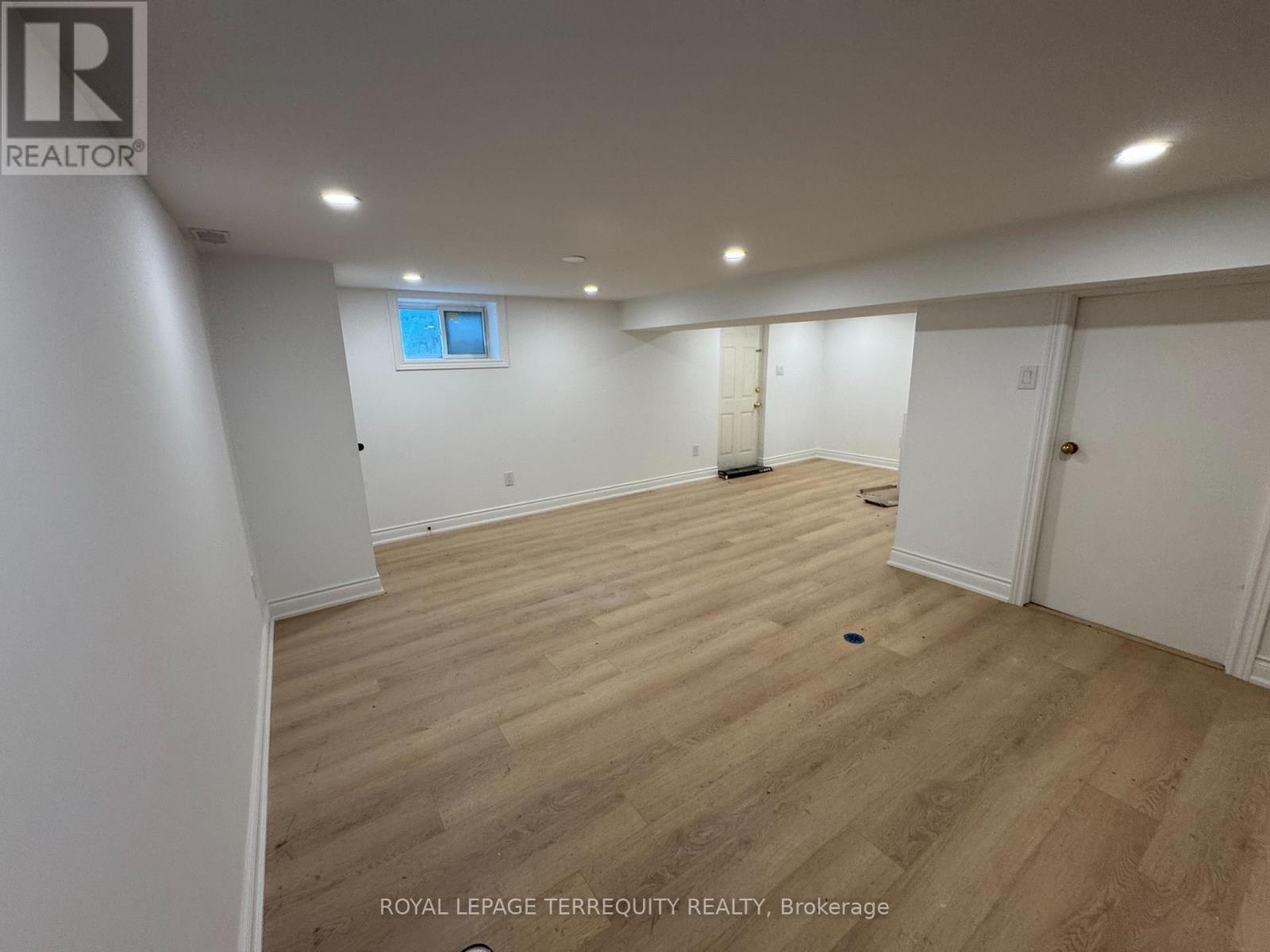 191 Finch Avenue W, Toronto, Ontario  M2R 1M2 - Photo 9 - C13040054