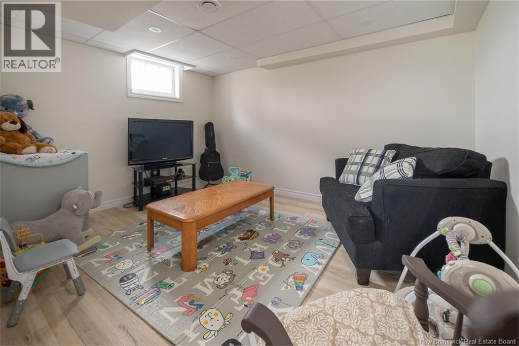 760 Mcevoy Street, Fredericton, New Brunswick  E3A 3B7 - Photo 24 - NB139775