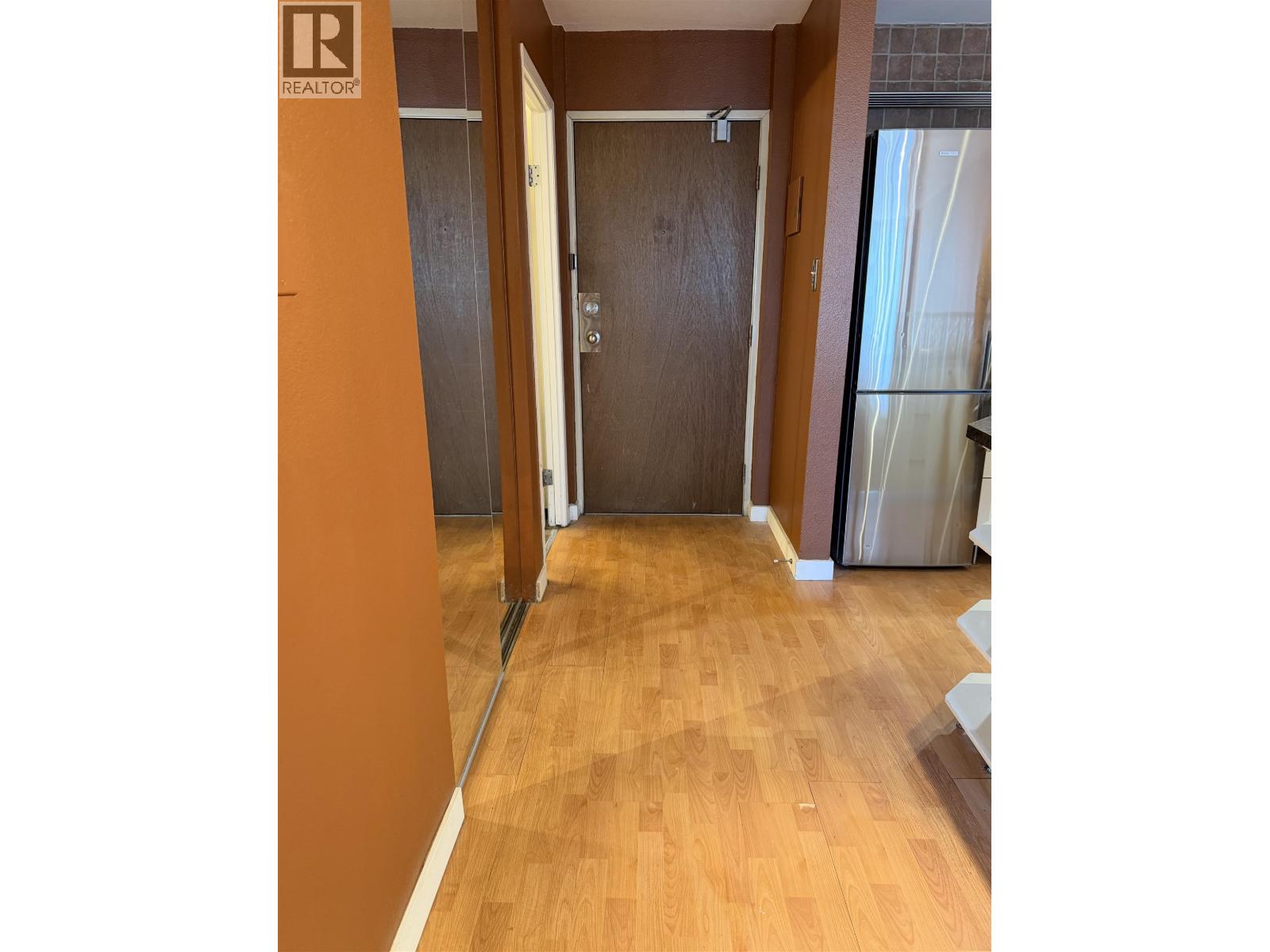 506 1330 Burrard Street, Vancouver, British Columbia  V6Z 2B8 - Photo 2 - R3125786