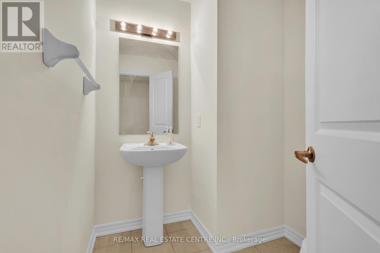 G-32 (312) - 10 Halliford Place, Brampton, Ontario L6P 0N5 - Photo 14 - W13151868