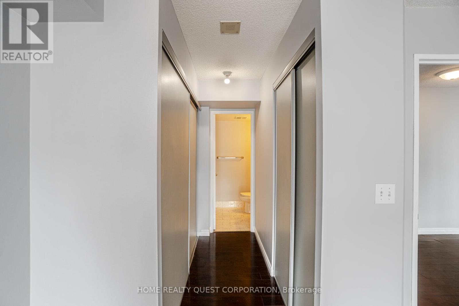1410 - 325 Webb Drive, Mississauga, Ontario  L5B 3Z9 - Photo 13 - W13151898